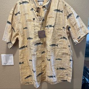 Columbia fishing shirt